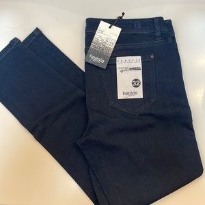 Kensie Jeans Ankle Biter Size 32 - NWT